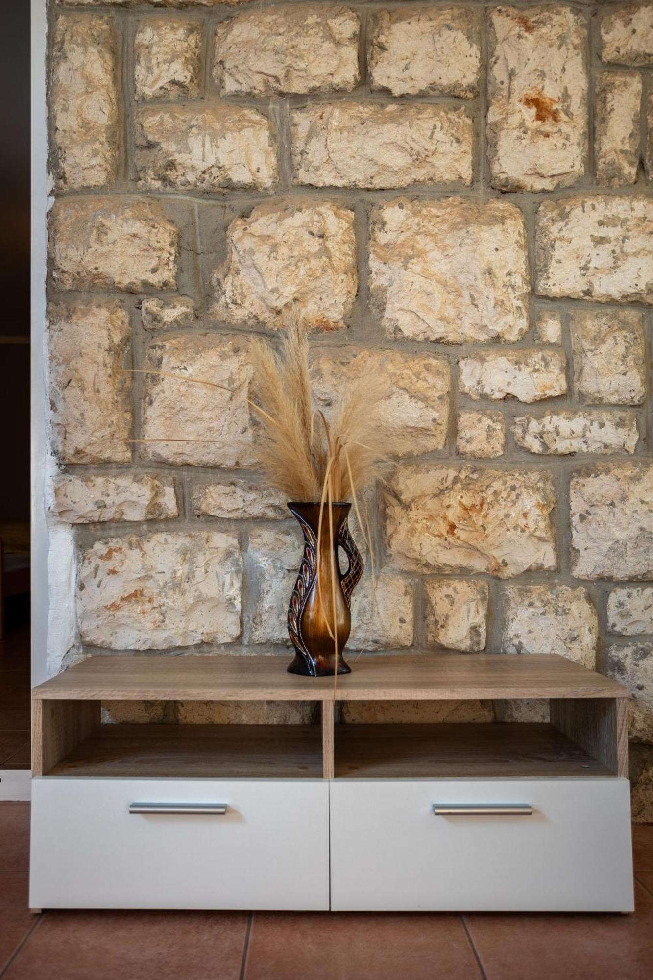 Vila Regi Μεντουλίν Εξωτερικό φωτογραφία
